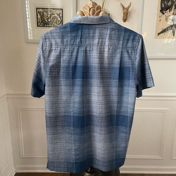 Tommy Bahama Silk Cotton Blue Plaid Short Sleeve Button Up Shirt M - Picture 4 of 5